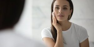 woman mirror