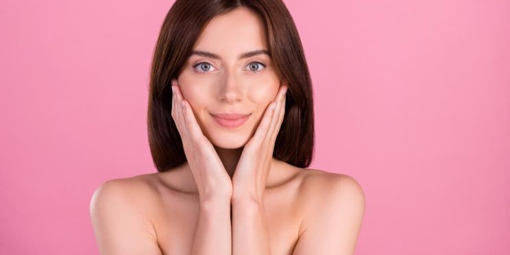 woman vitamin c serum